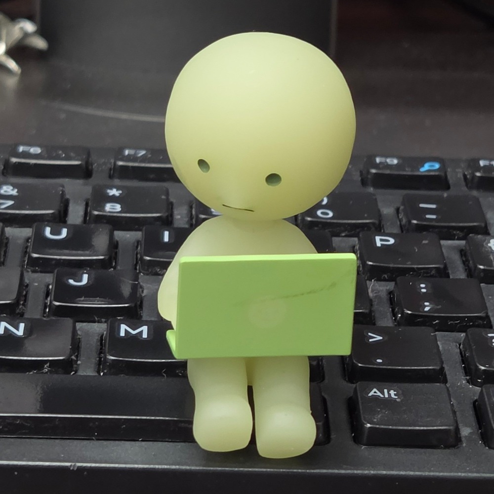 SMISKI Work Series Researching Laptop Glow in the Dark Japan Figurine
